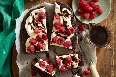 Simple chocolate cake