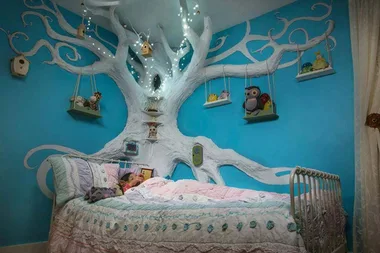Designer creates custom fairy trees for kids’ bedrooms