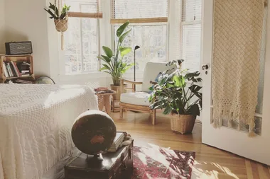 40 ways to feng shui your house, office & life