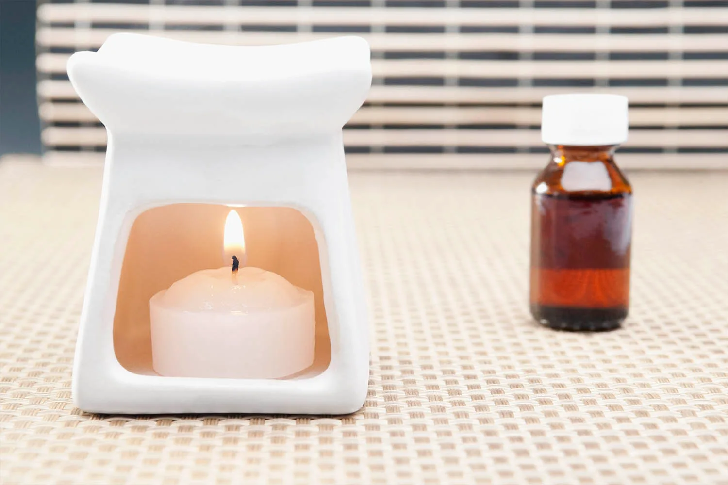 essential oil burner