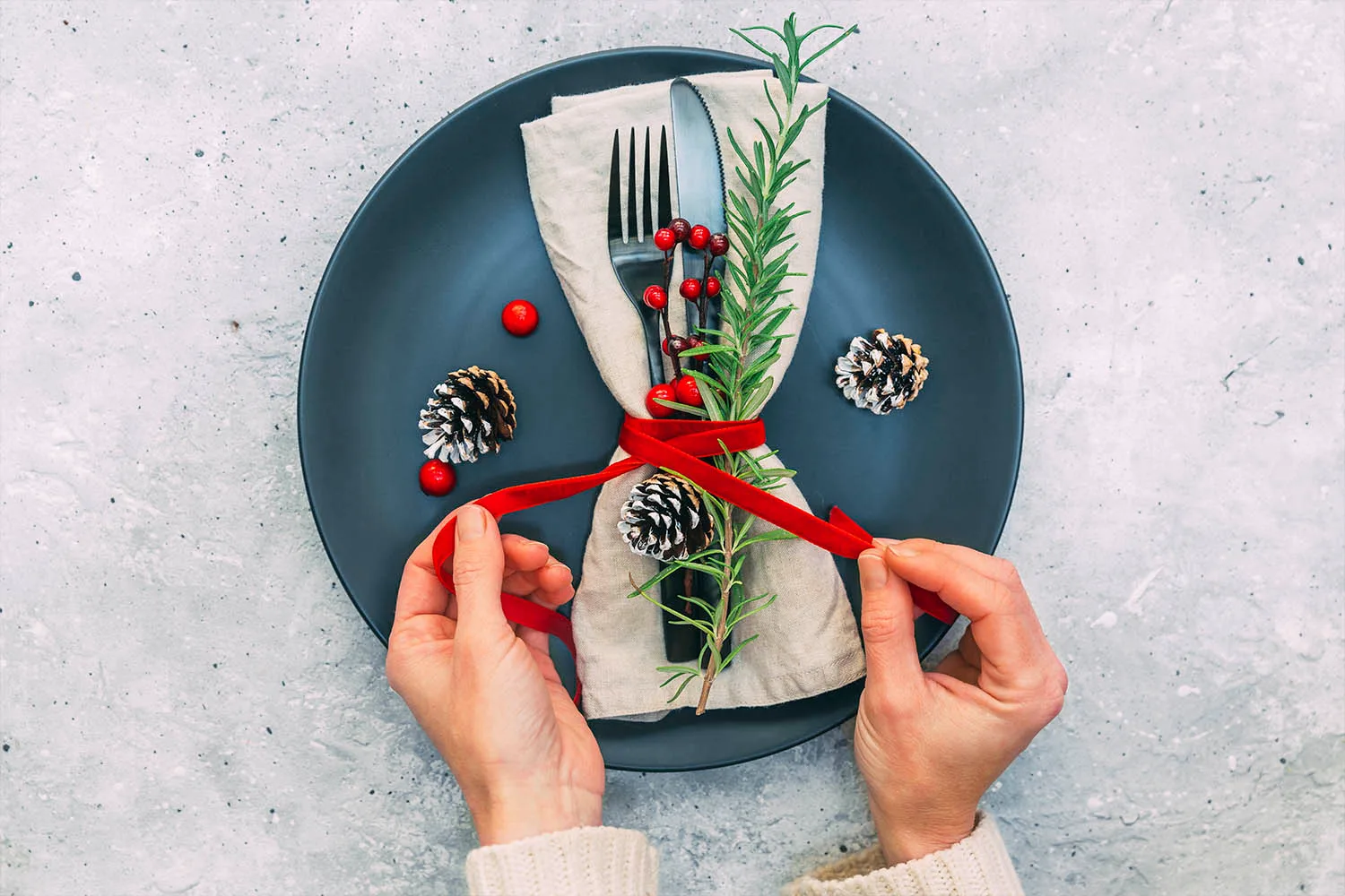christmas dinner place setting