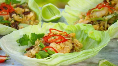 Prawn & cauliflower san choy bow