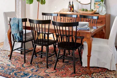 How to choose the right size rug for your room