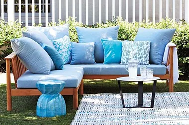 8 amazing ideas to get your outdoor space ready for the festive season