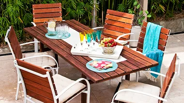 How to upcycle old outdoor furniture