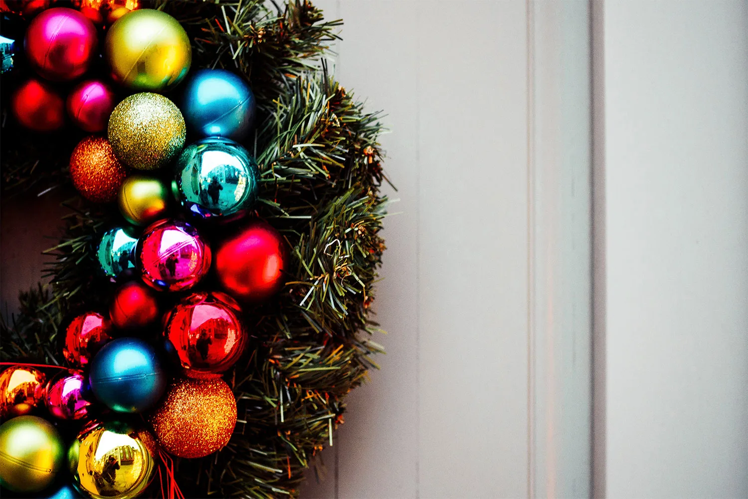 How to make a show-stopping wreath for Christmas