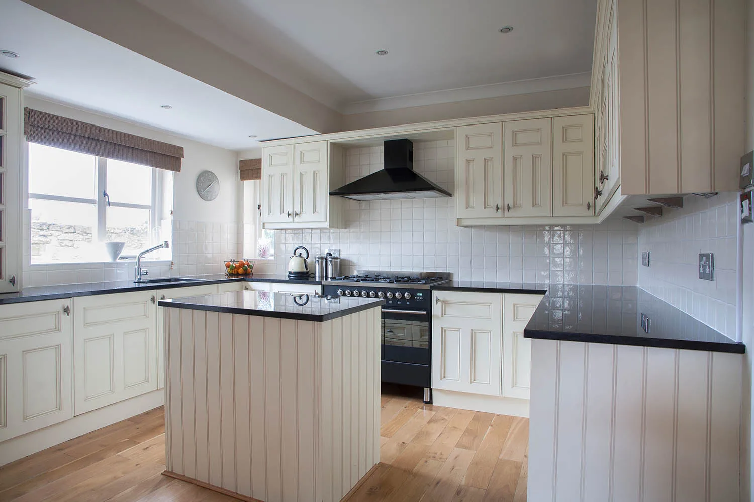country style u shaped kitchen with island