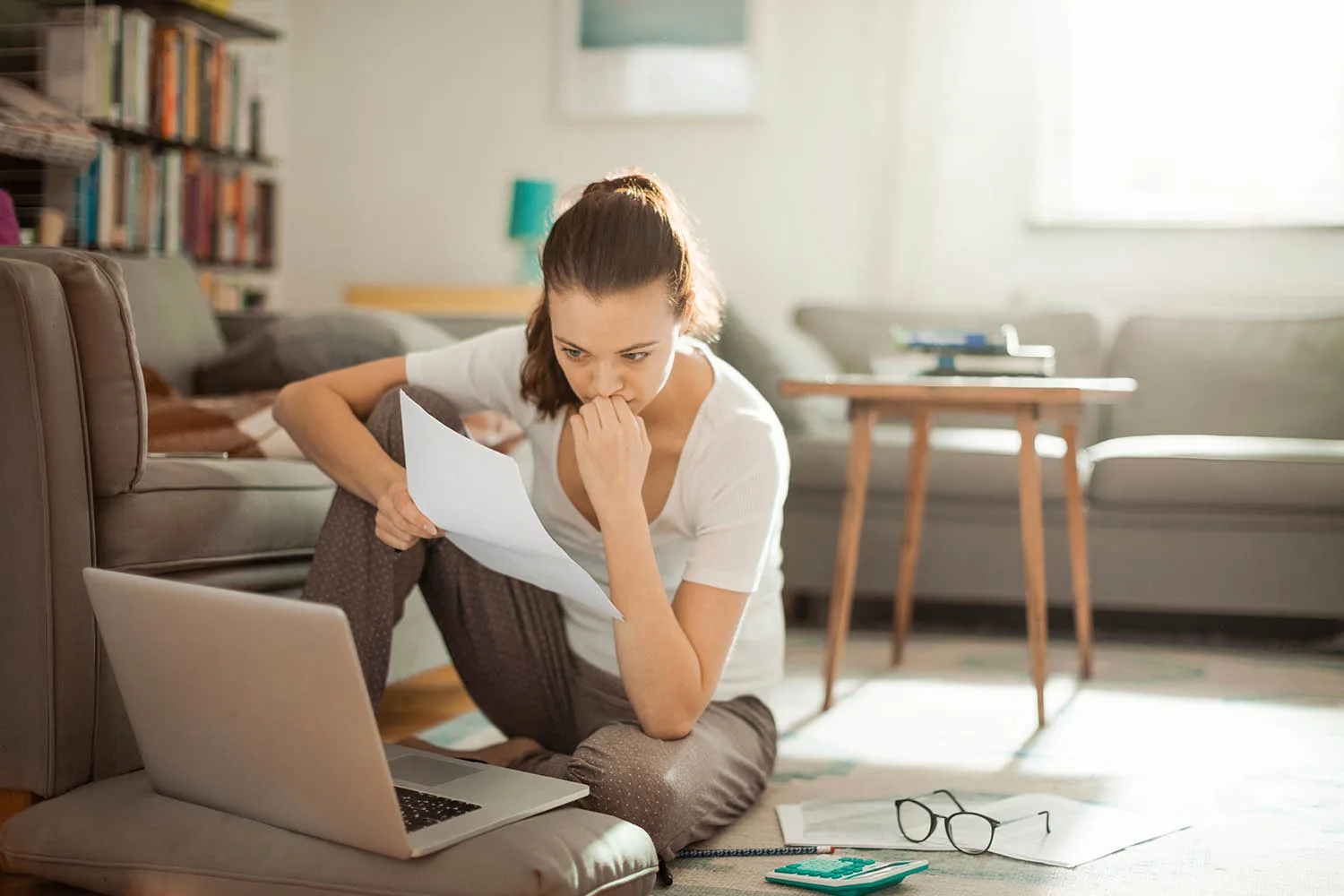 Woman lookign at computer