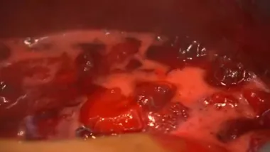 Individual strawberry mousse pavlovas