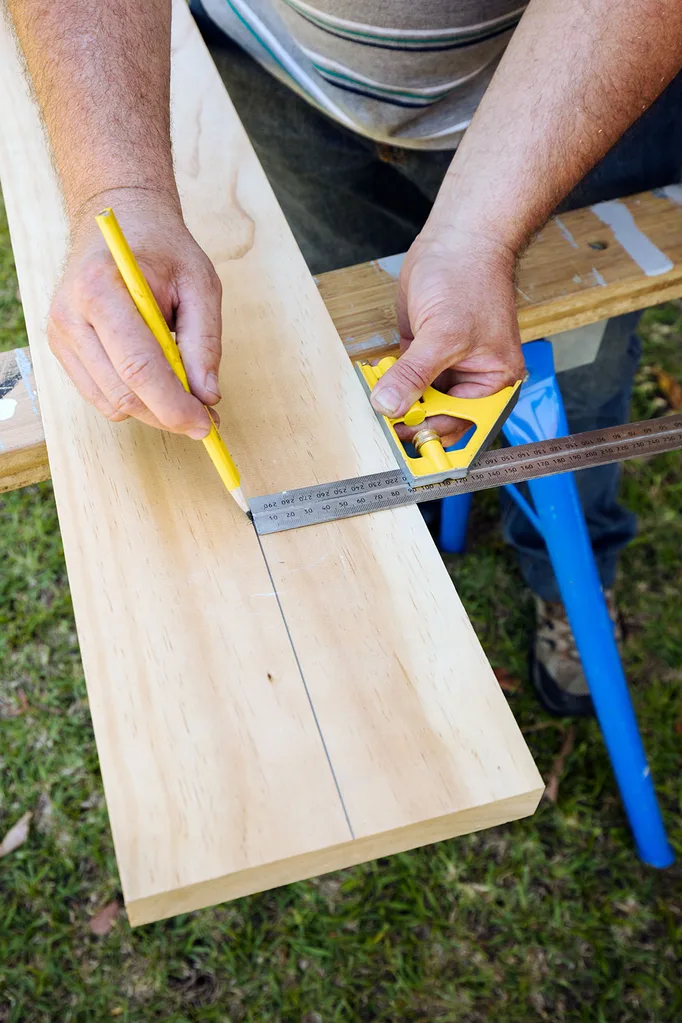 Combination square