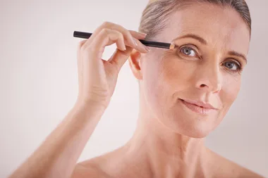 5 eyeliner tips for mature eyes
