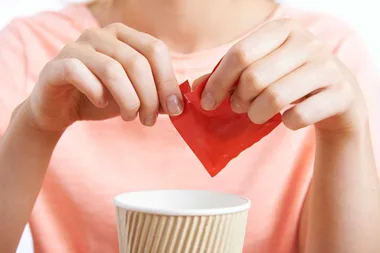 Do artificial sweeteners really help with weight loss?