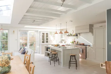 5 things that make your kitchen look messier than it is