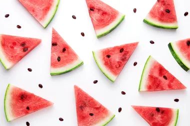 How to cut a watermelon in one minute