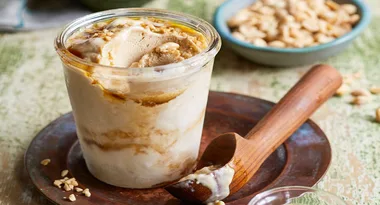 Peanut butter and banana ice-cream