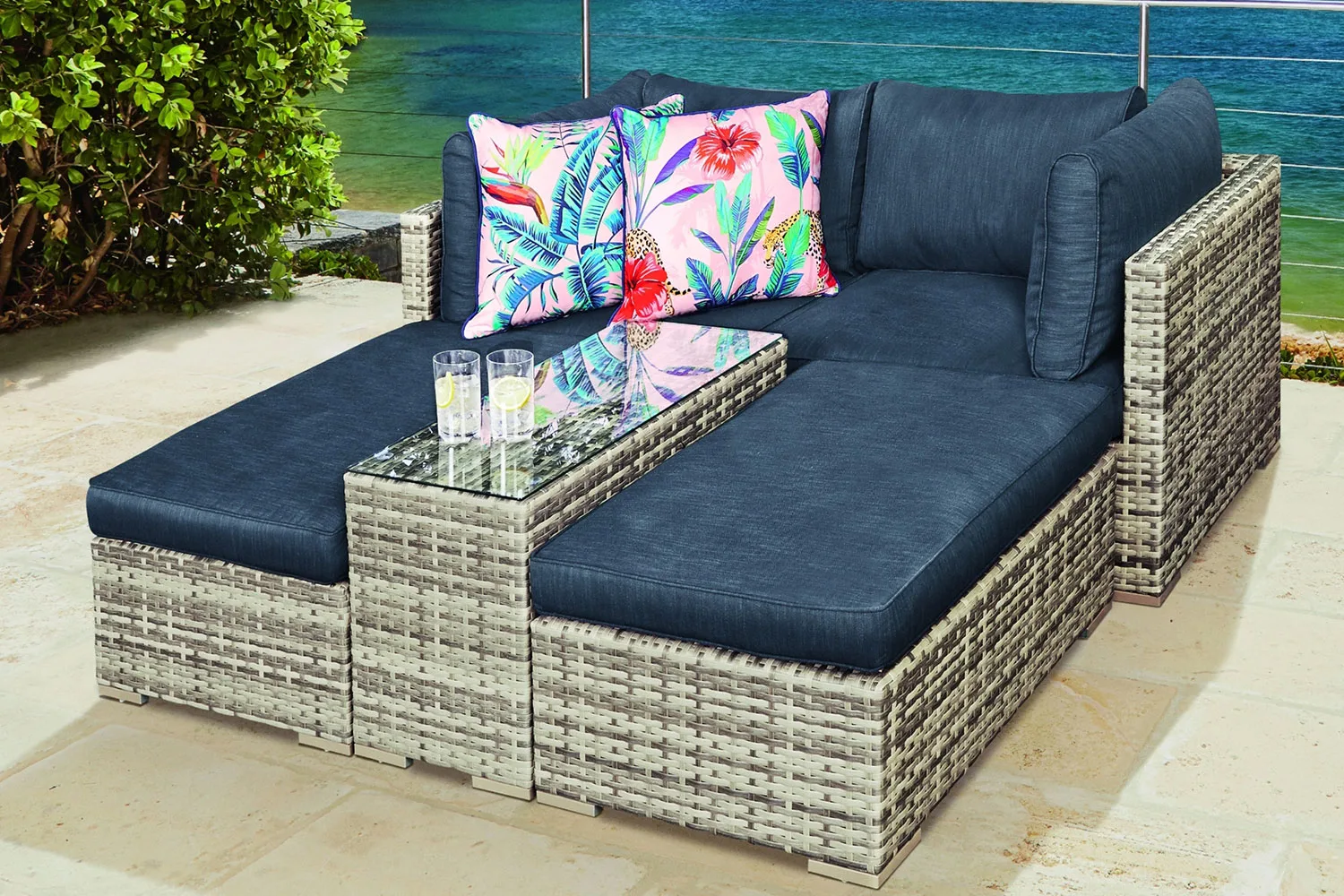 Aldi outdoor couch sale