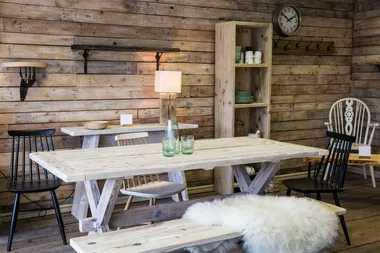 5 quick ways to identify low-quality timber furniture