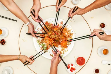 The do’s and don’ts of using chopsticks