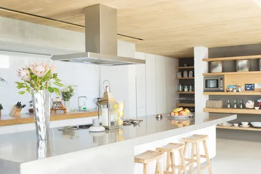 8 new trends to try on your kitchen island