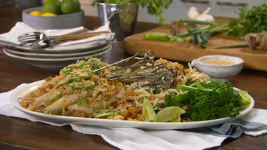 Lemon and chicken skewers