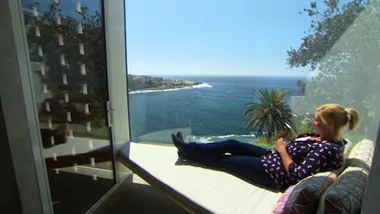 GORDONS BAY HOUSE
