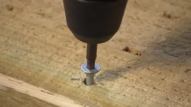 GIANT PEG SEAT