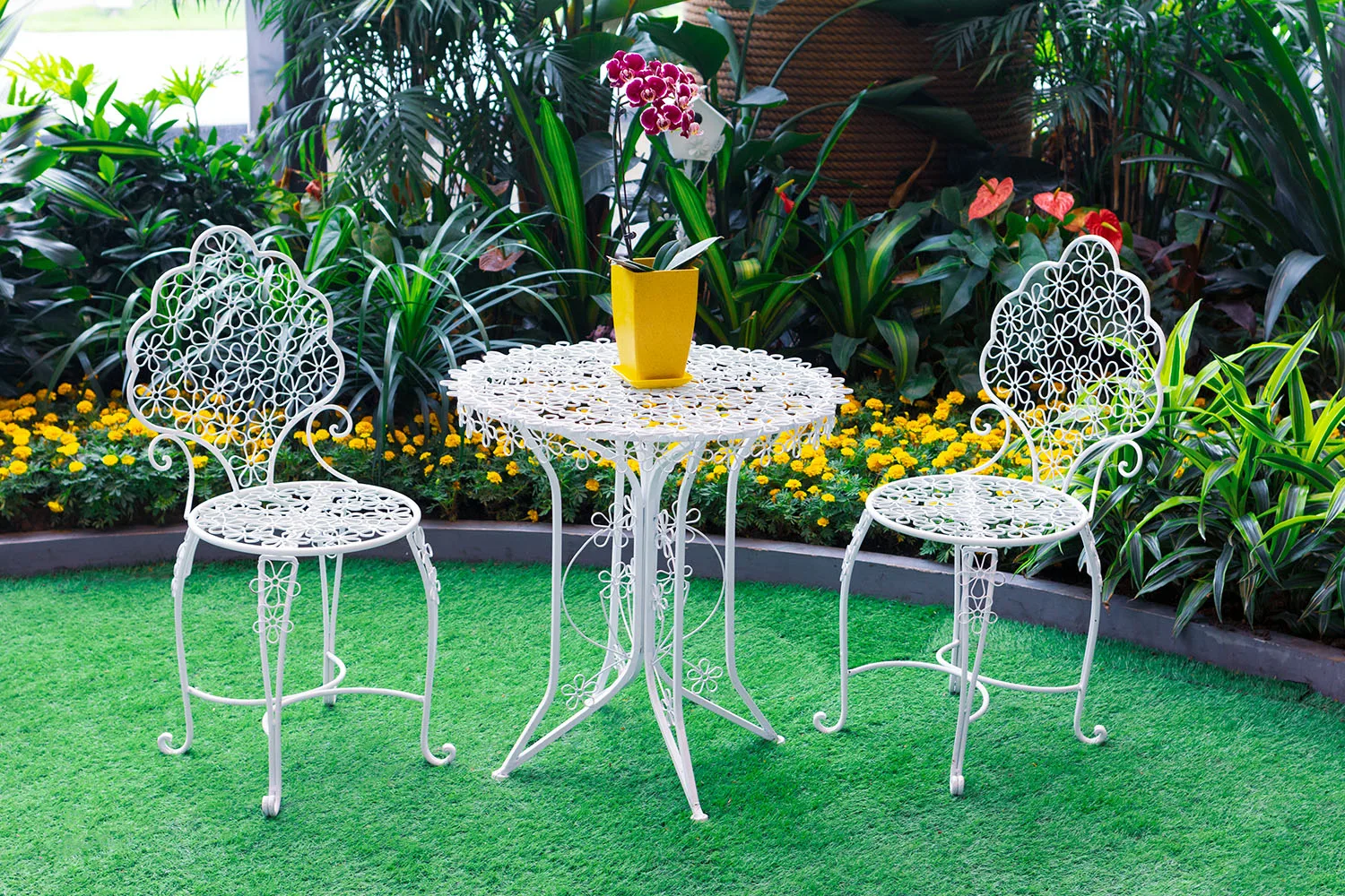 white garden settee