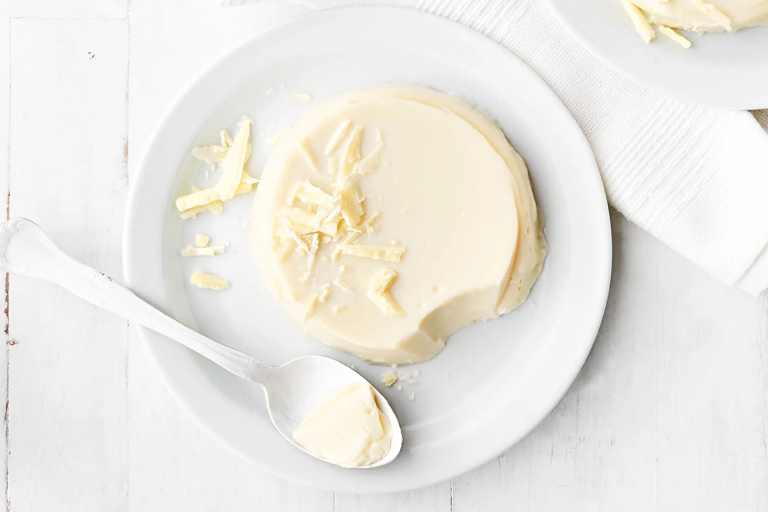 Vanilla and white chocolate panna cotta-image