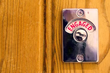 How to pick the cleanest stall in a public toilet