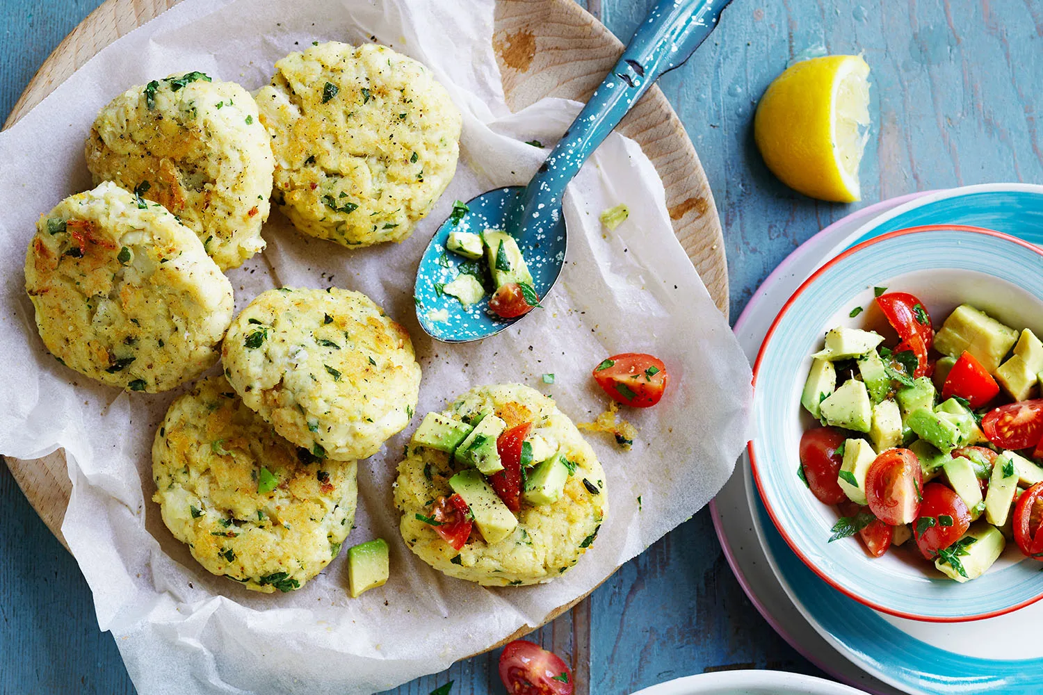 Herb fish cakes with avocado salsa