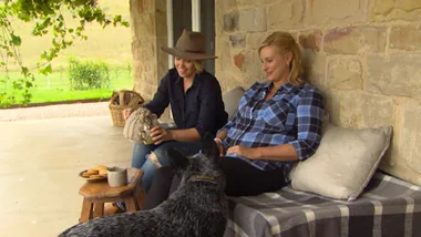 CELEBRITY WALKAROUND – EDWINA BARTHOLOMEW