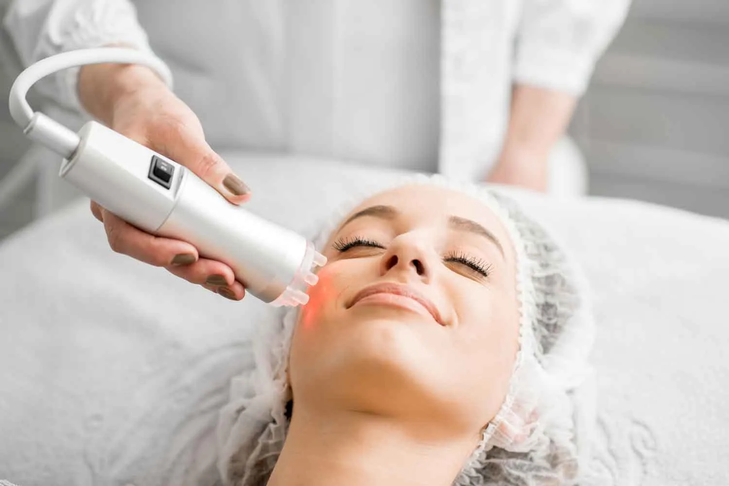 Antiageing laser facial