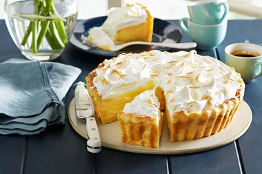 Gluten-free lemon meringue pie