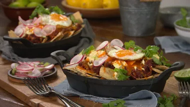 CHILAQUILES BREAKFAST NACHOS