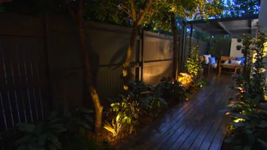 THE CROOKED LITTLE GARDEN IN THE LITTLE CROOKED HOUSE PT 2