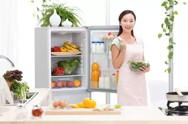 Give your kitchen a slimming makeover!