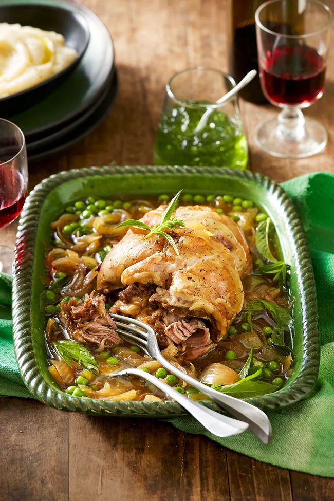 lamb with peas and mint slow cooked in green tray