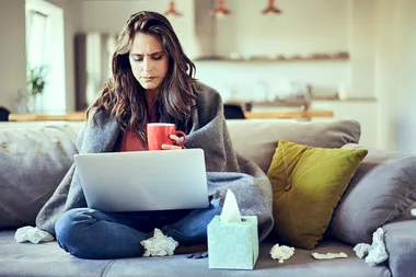 How to tell the difference between a cold and the flu