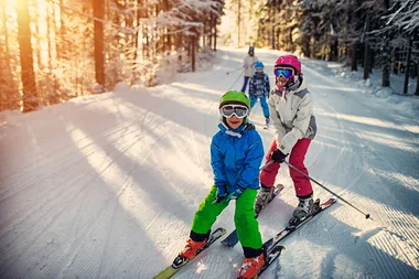 5 great tips for taking your kids skiing