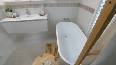MOH BATHROOM