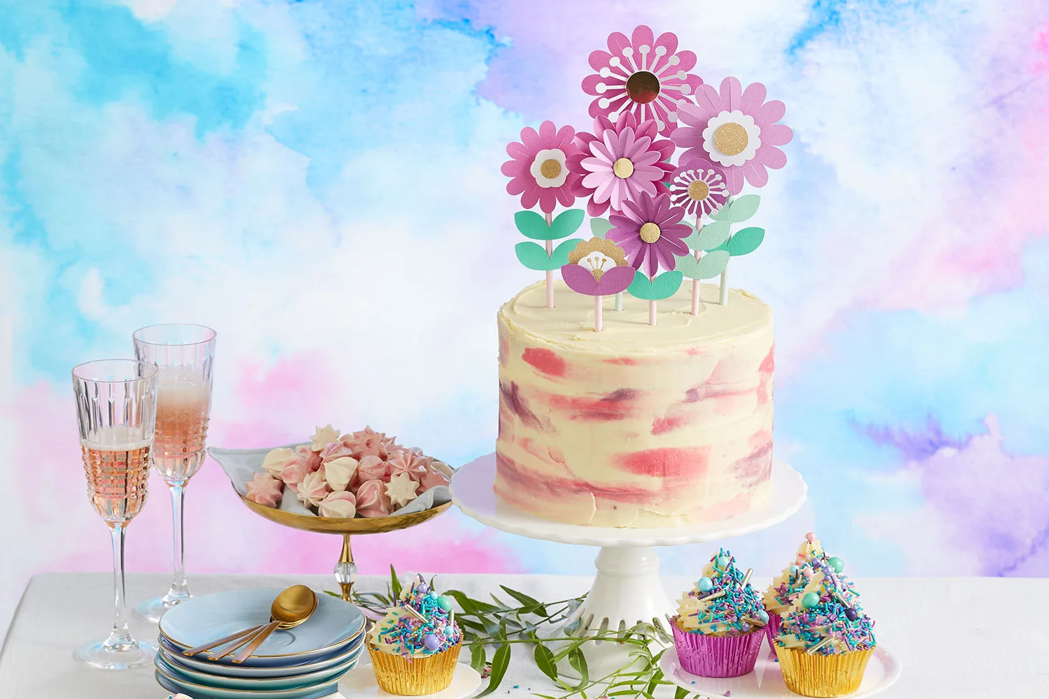 White chocolate and raspberry cake