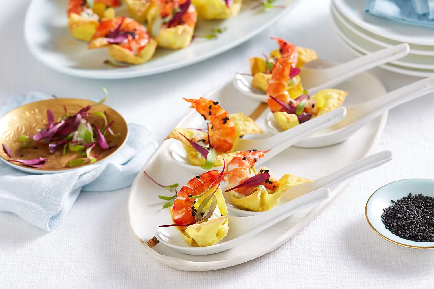 Prawn, avocado and sesame bites