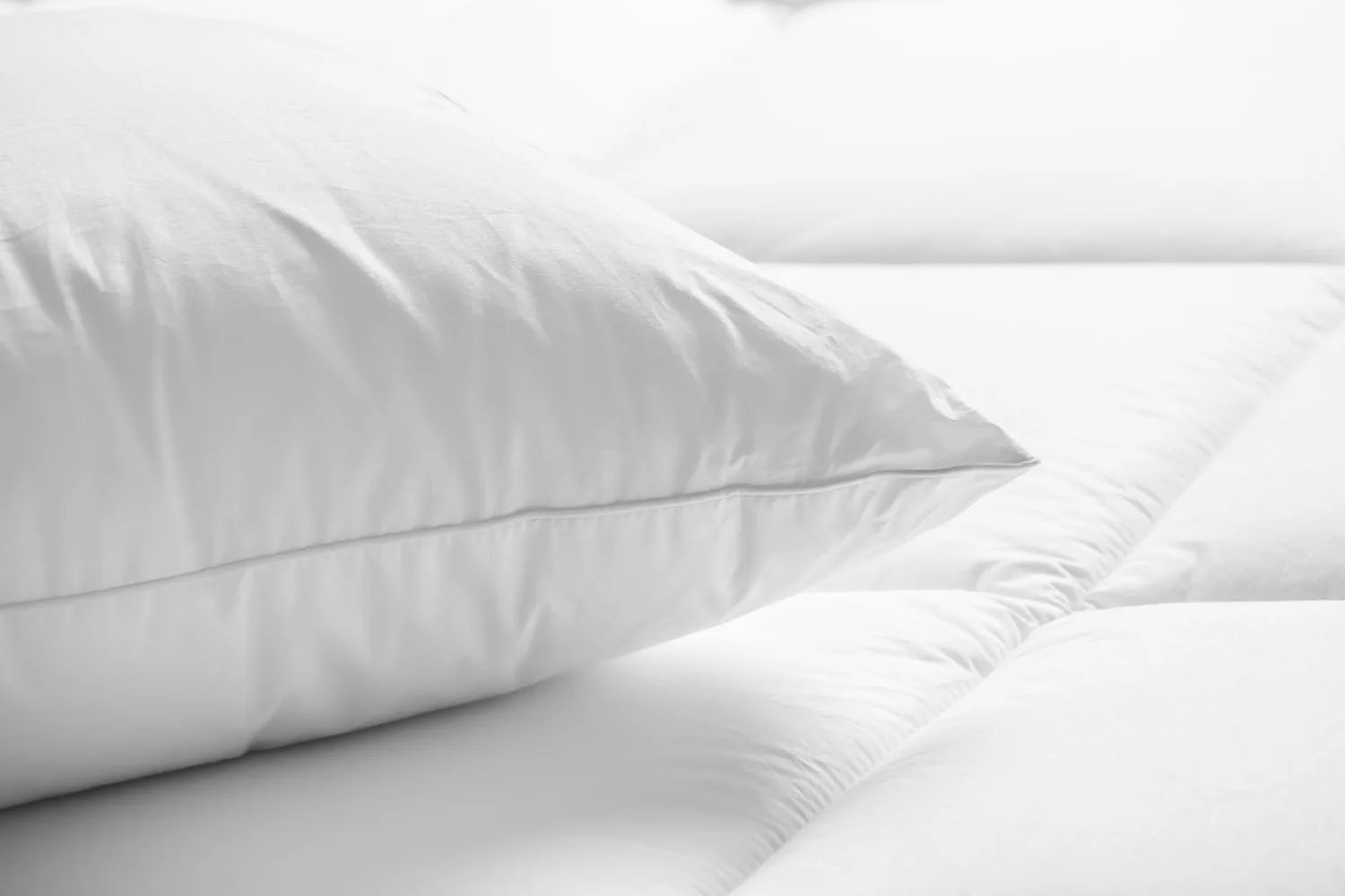 3 signs that you’re sleeping on the wrong pillow