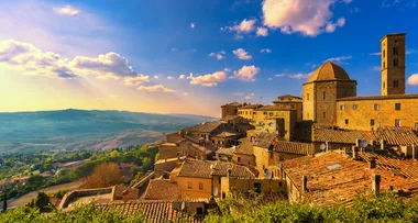 Ciao, Italy! Take in the stunning Tuscan and Umbrian countryside