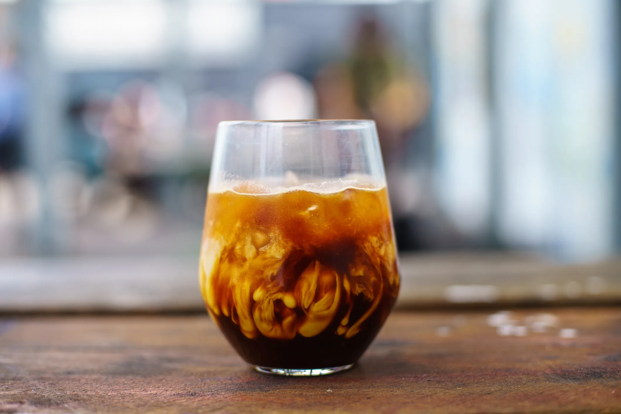 Coffee with almond milk curdles