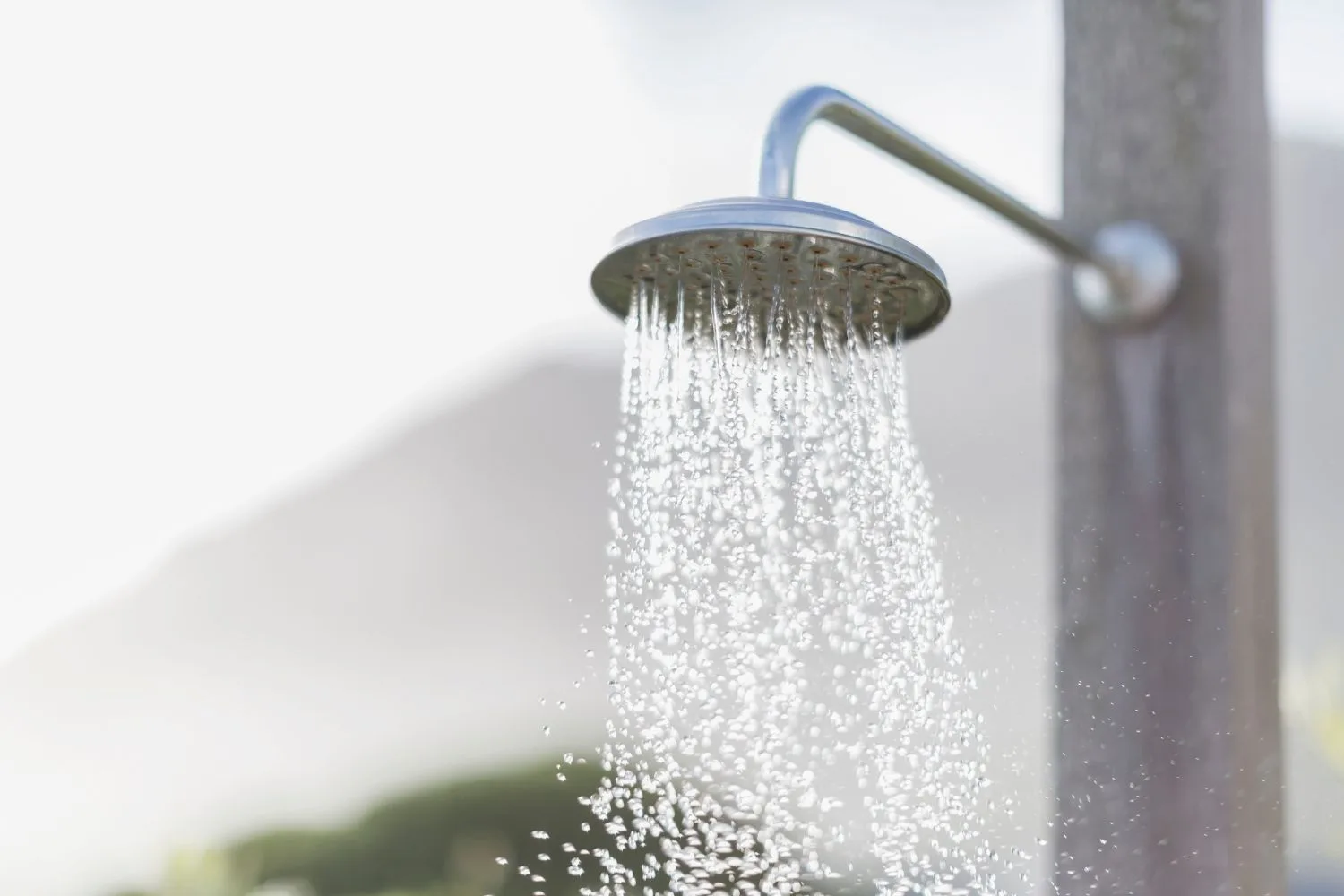 Outdoor shower: 10 best outdoor shower ideas