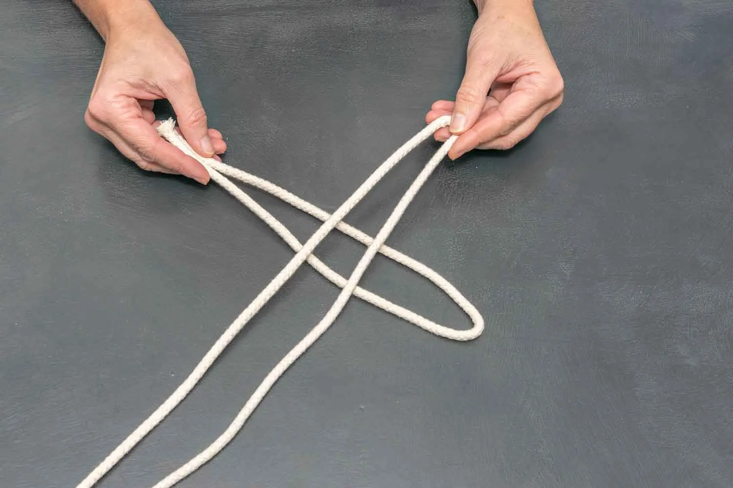 Macrame step