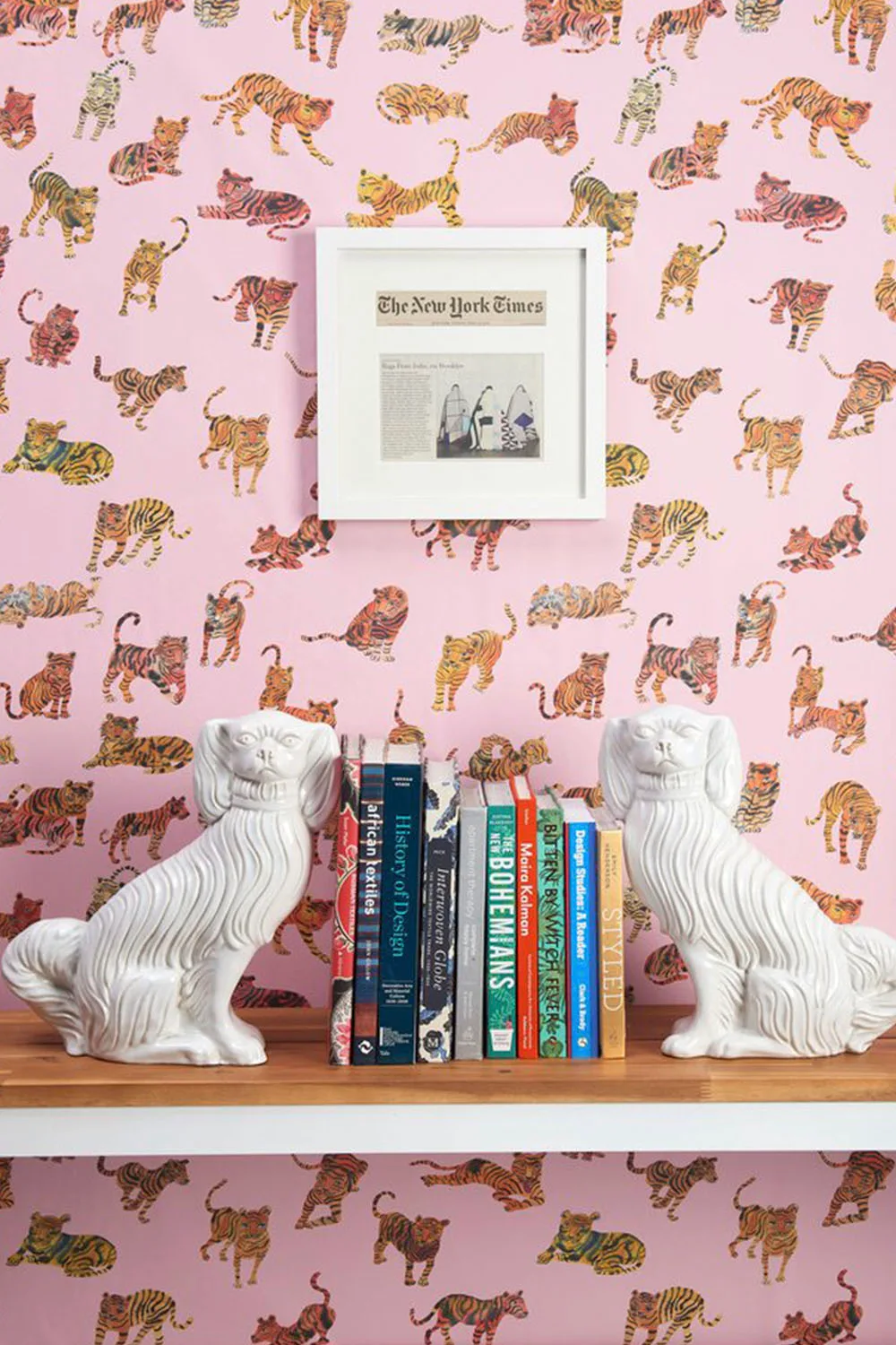 FRISKY BLUSH REMOVABLE WALLPAPER