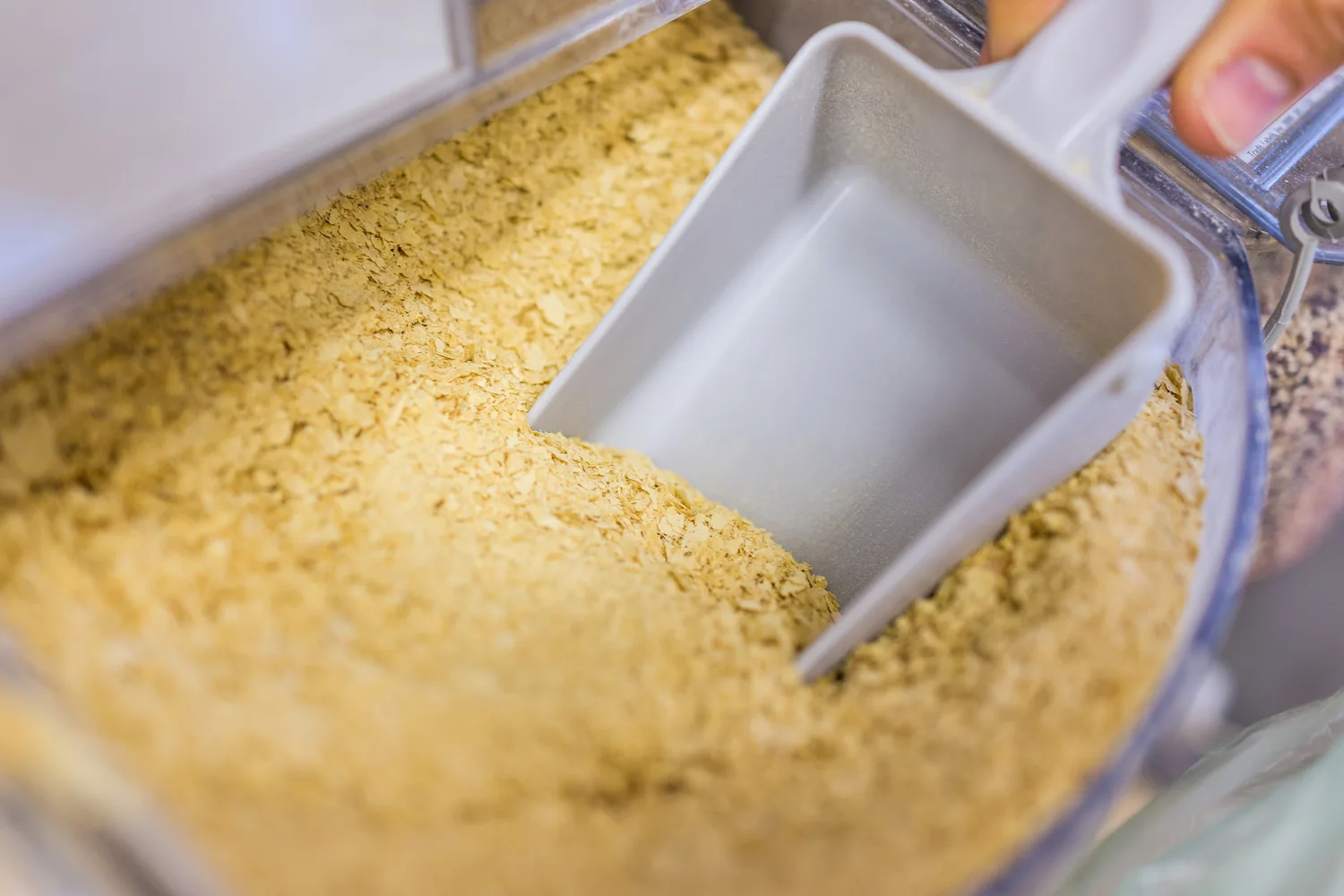 nutritional yeast flakes