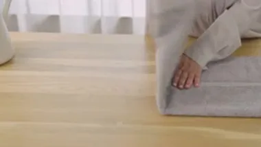 How to fold towels